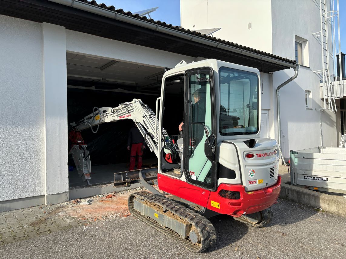 /assets/images/4/02_TB225_Stemmarbeiten-d3ef8sqt968yak4.jpg
